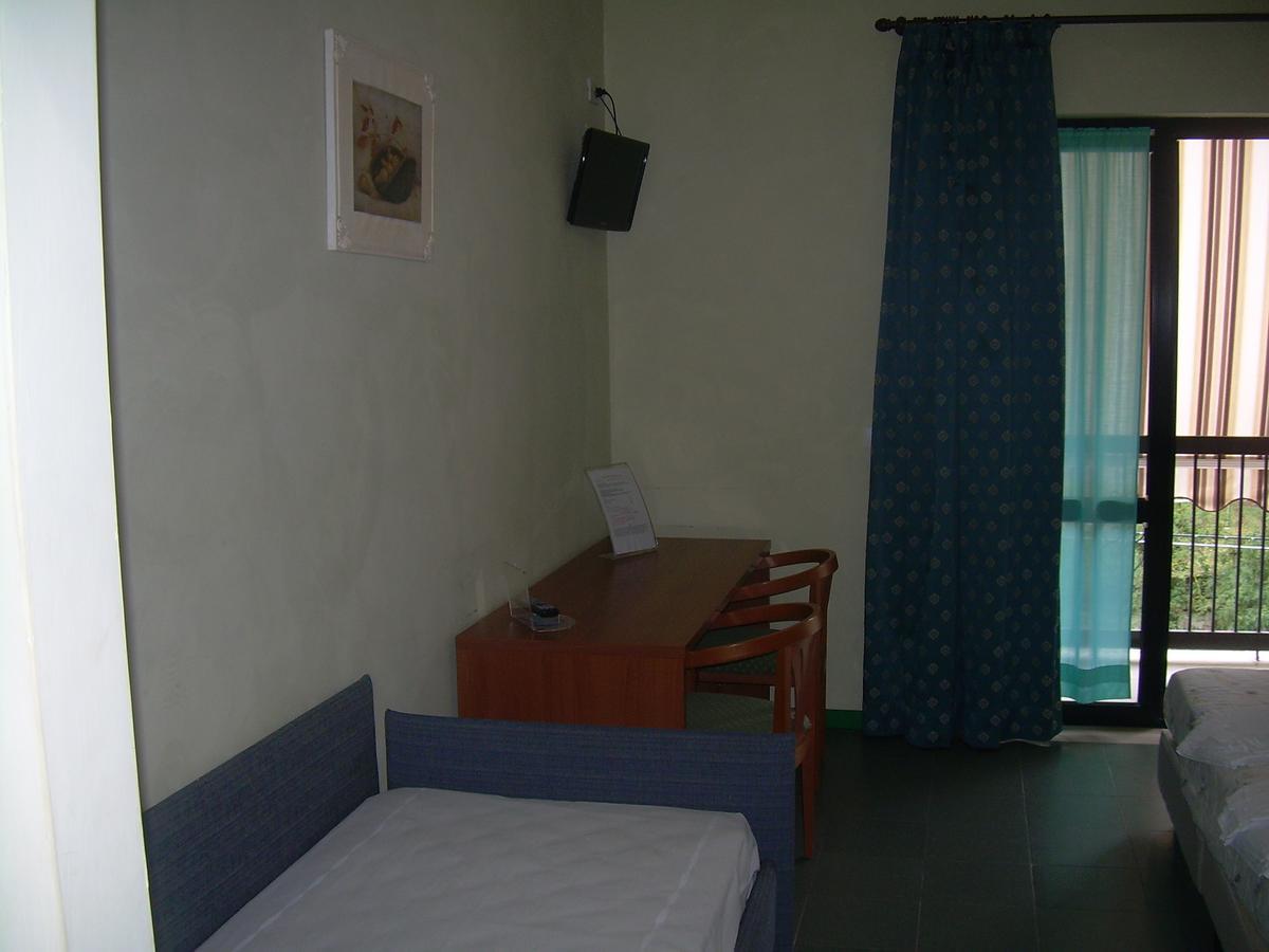 Hotel River Civitella Roveto Экстерьер фото