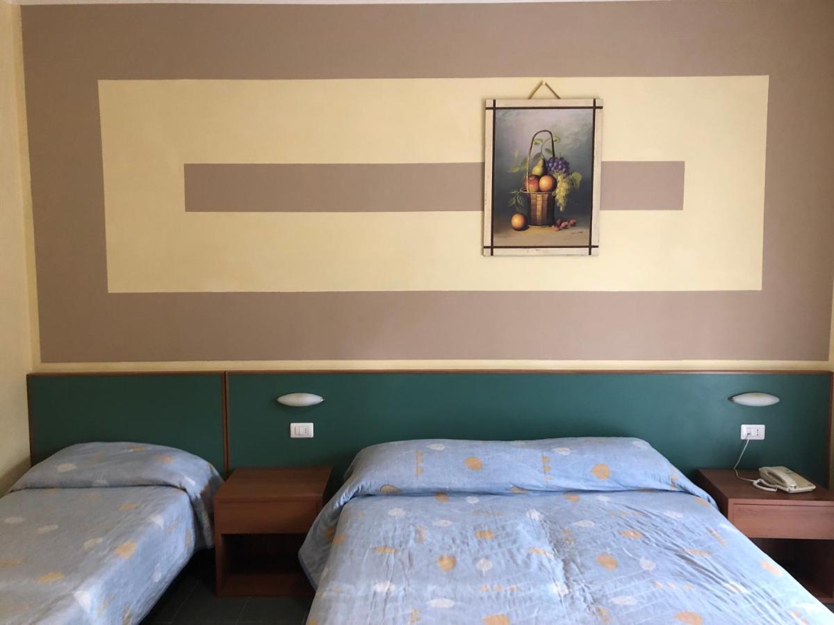Hotel River Civitella Roveto Экстерьер фото