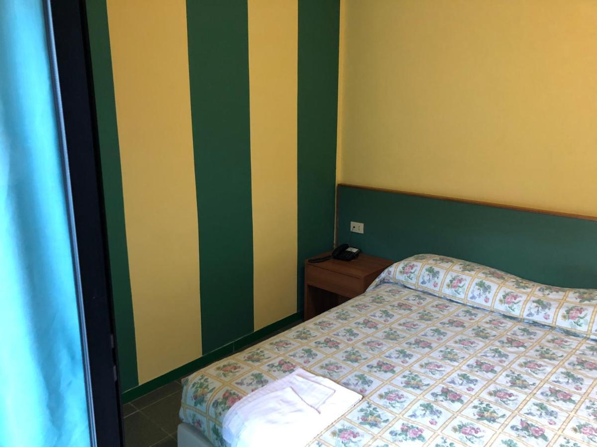 Hotel River Civitella Roveto Экстерьер фото